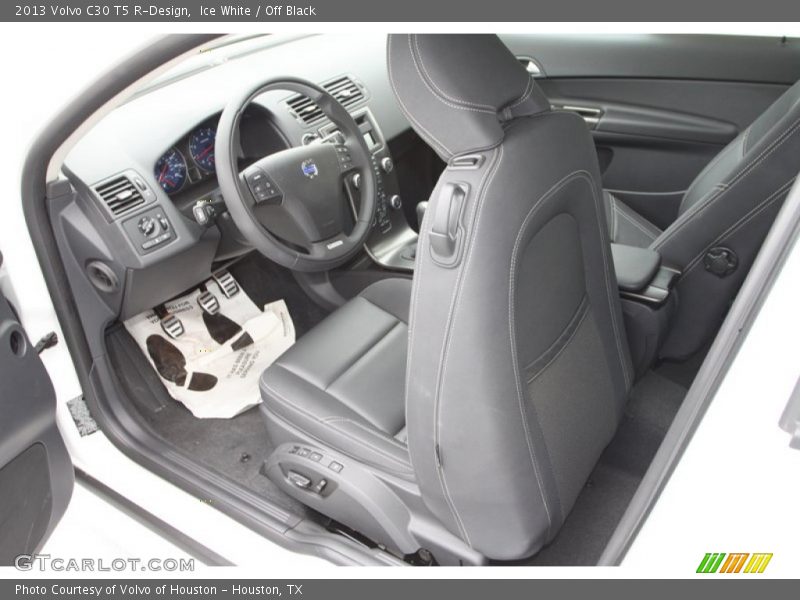 Ice White / Off Black 2013 Volvo C30 T5 R-Design