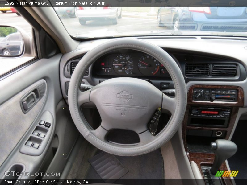 Titanium Frost Metallic / Dusk 1999 Nissan Altima GXE