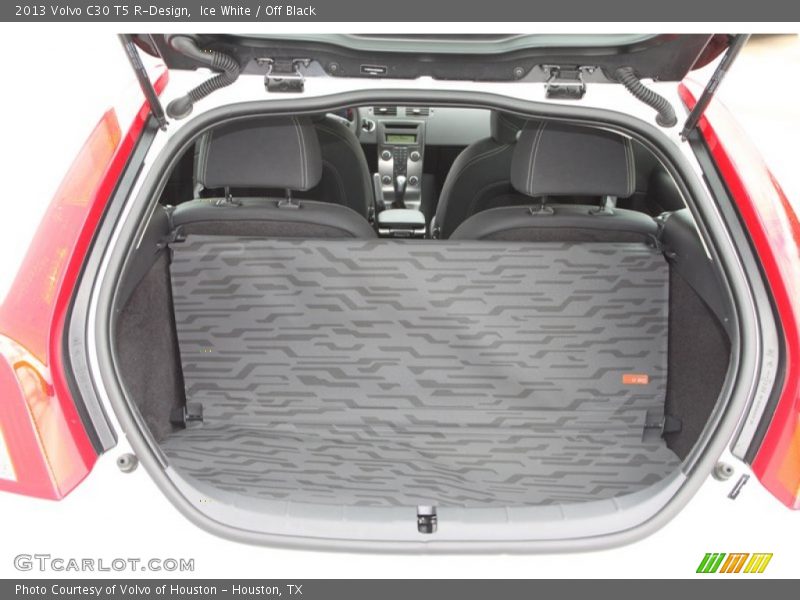 Ice White / Off Black 2013 Volvo C30 T5 R-Design