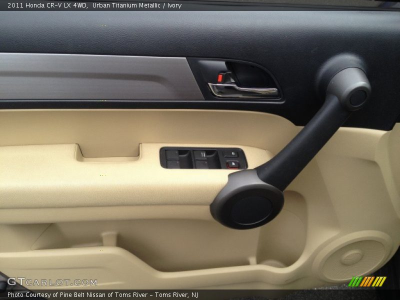 Urban Titanium Metallic / Ivory 2011 Honda CR-V LX 4WD