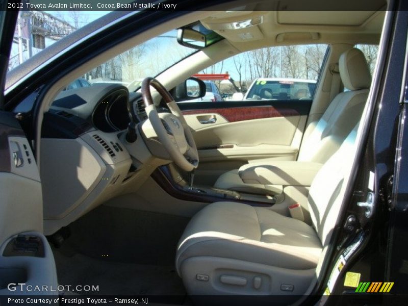 Cocoa Bean Metallic / Ivory 2012 Toyota Avalon Limited