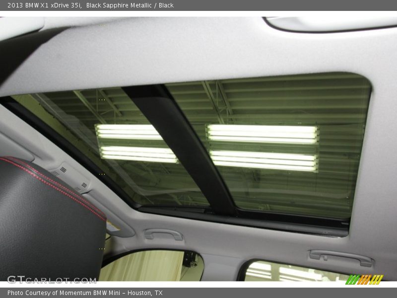 Sunroof of 2013 X1 xDrive 35i