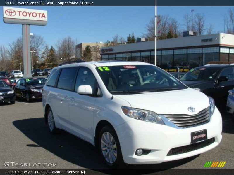 Super White / Bisque 2012 Toyota Sienna XLE AWD