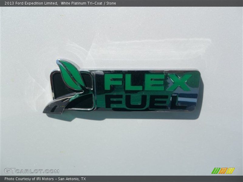 White Platinum Tri-Coat / Stone 2013 Ford Expedition Limited