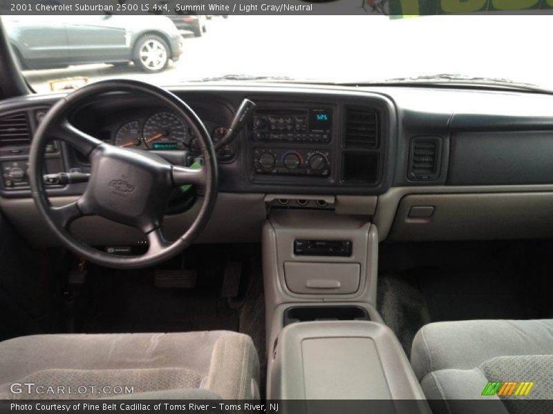 Summit White / Light Gray/Neutral 2001 Chevrolet Suburban 2500 LS 4x4