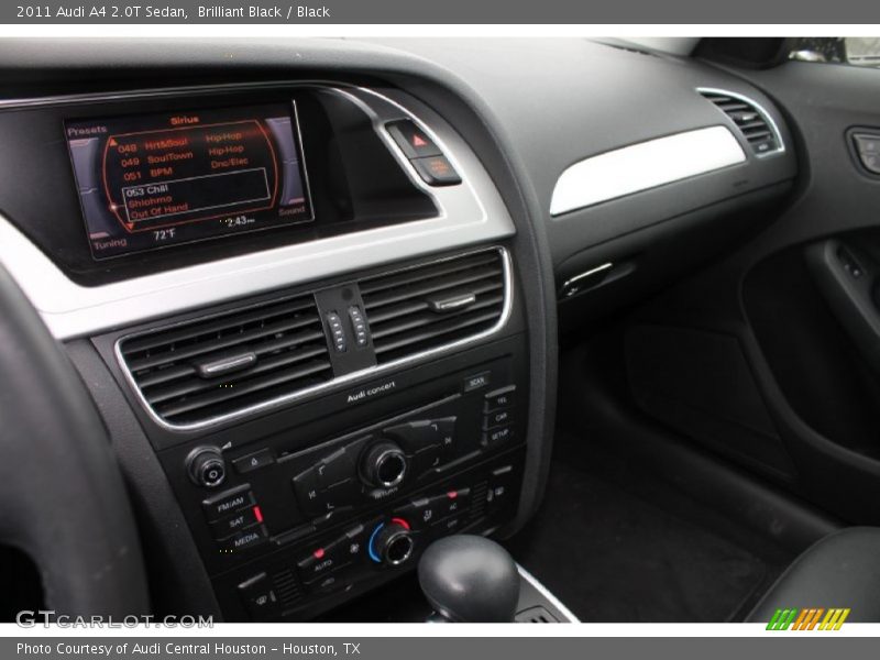 Brilliant Black / Black 2011 Audi A4 2.0T Sedan