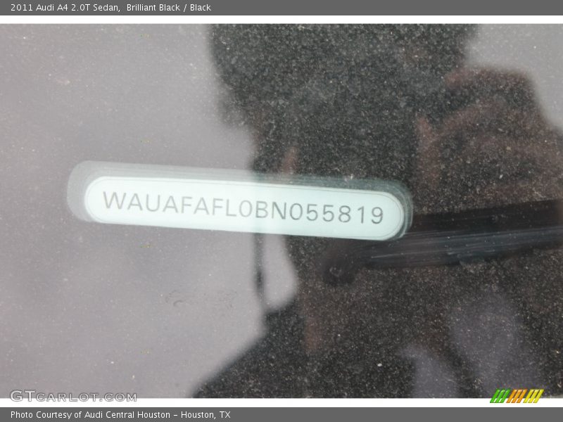 Brilliant Black / Black 2011 Audi A4 2.0T Sedan