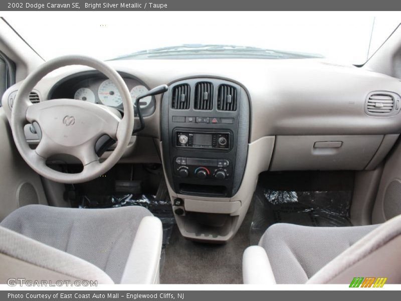 Bright Silver Metallic / Taupe 2002 Dodge Caravan SE