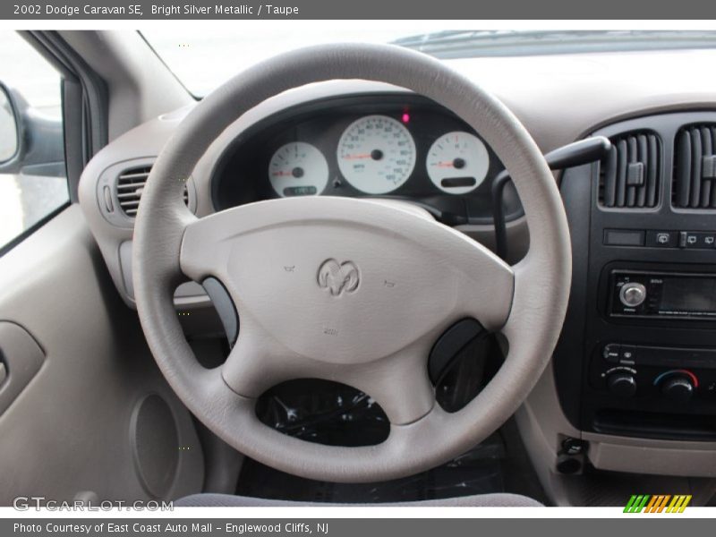 Bright Silver Metallic / Taupe 2002 Dodge Caravan SE