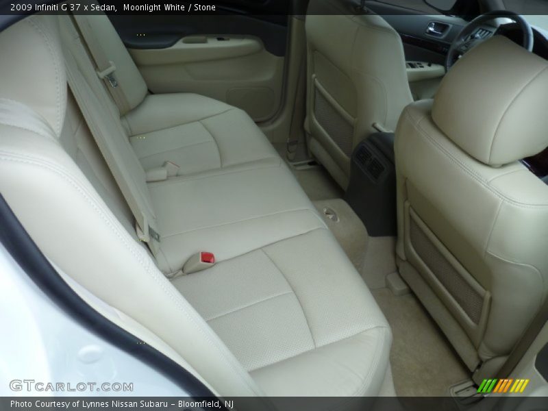 Moonlight White / Stone 2009 Infiniti G 37 x Sedan