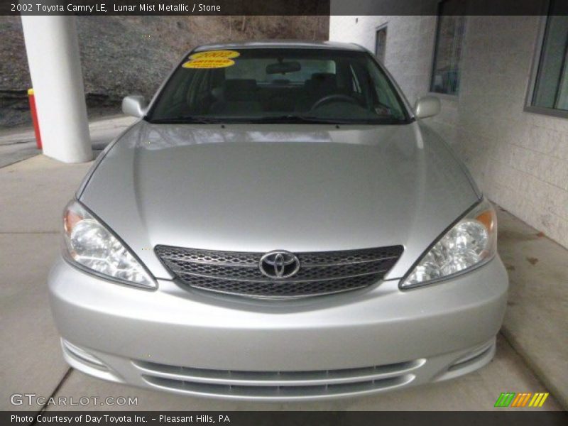 Lunar Mist Metallic / Stone 2002 Toyota Camry LE