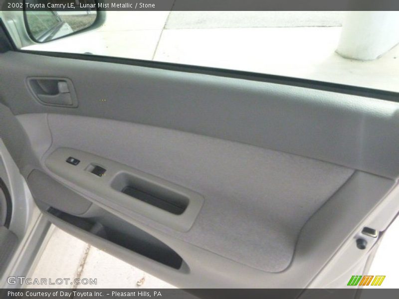 Lunar Mist Metallic / Stone 2002 Toyota Camry LE