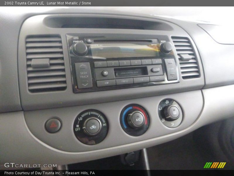 Lunar Mist Metallic / Stone 2002 Toyota Camry LE
