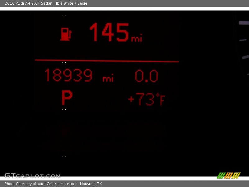 Ibis White / Beige 2010 Audi A4 2.0T Sedan