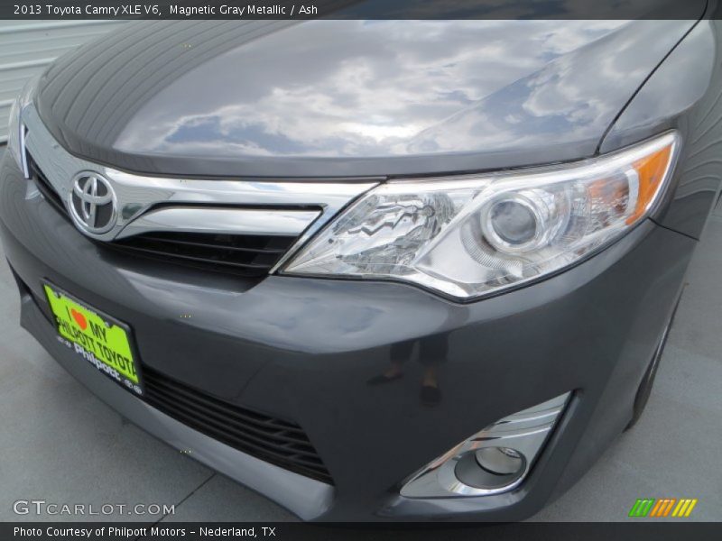 Magnetic Gray Metallic / Ash 2013 Toyota Camry XLE V6