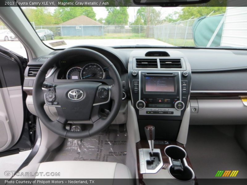 Magnetic Gray Metallic / Ash 2013 Toyota Camry XLE V6