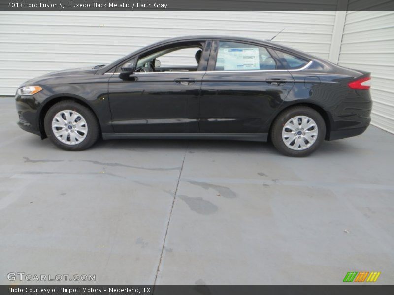Tuxedo Black Metallic / Earth Gray 2013 Ford Fusion S