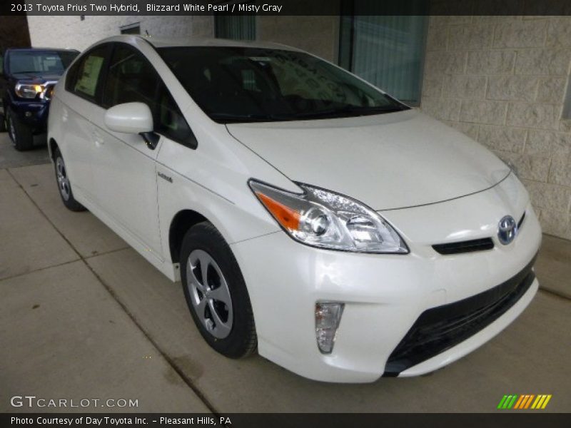 Blizzard White Pearl / Misty Gray 2013 Toyota Prius Two Hybrid