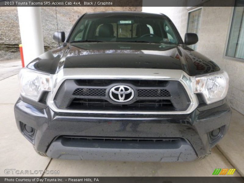 Black / Graphite 2013 Toyota Tacoma SR5 Access Cab 4x4