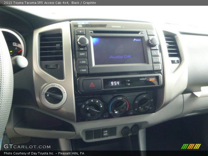 Black / Graphite 2013 Toyota Tacoma SR5 Access Cab 4x4