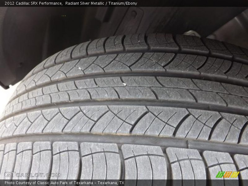 Radiant Silver Metallic / Titanium/Ebony 2012 Cadillac SRX Performance
