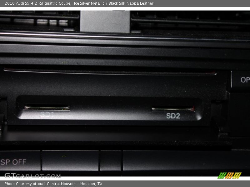 Ice Silver Metallic / Black Silk Nappa Leather 2010 Audi S5 4.2 FSI quattro Coupe