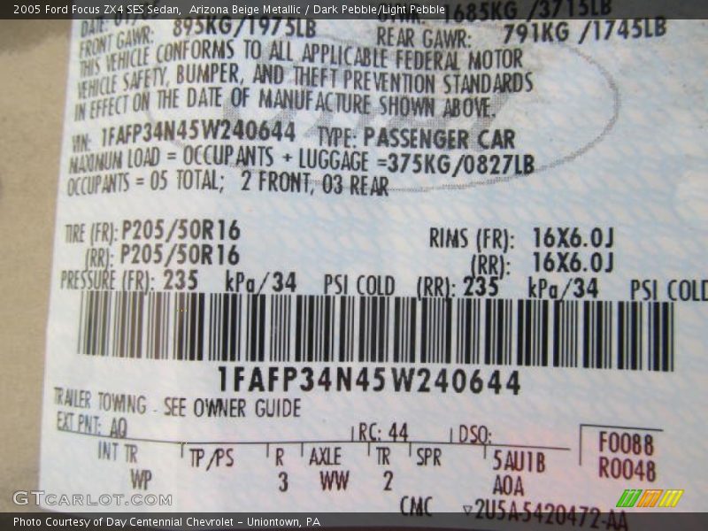 Arizona Beige Metallic / Dark Pebble/Light Pebble 2005 Ford Focus ZX4 SES Sedan