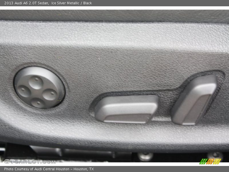 Controls of 2013 A6 2.0T Sedan