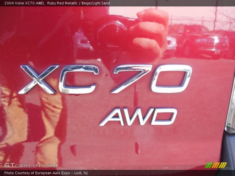 Ruby Red Metallic / Beige/Light Sand 2004 Volvo XC70 AWD
