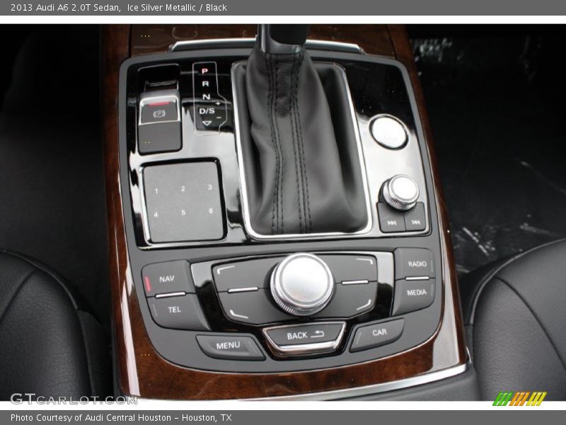 Controls of 2013 A6 2.0T Sedan