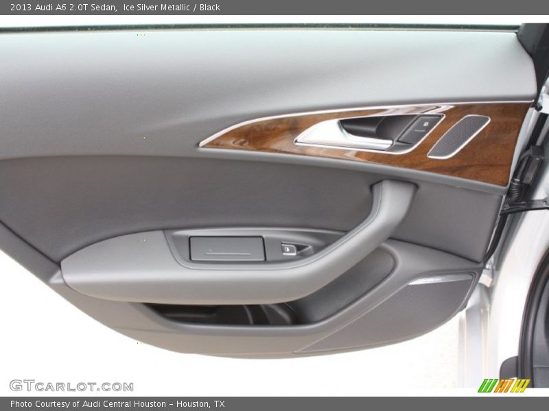 Door Panel of 2013 A6 2.0T Sedan