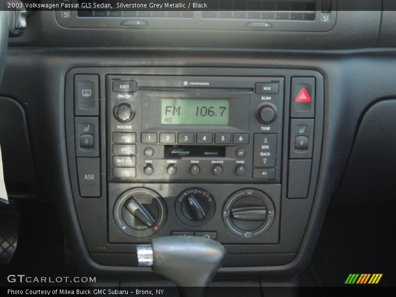 Silverstone Grey Metallic / Black 2003 Volkswagen Passat GLS Sedan