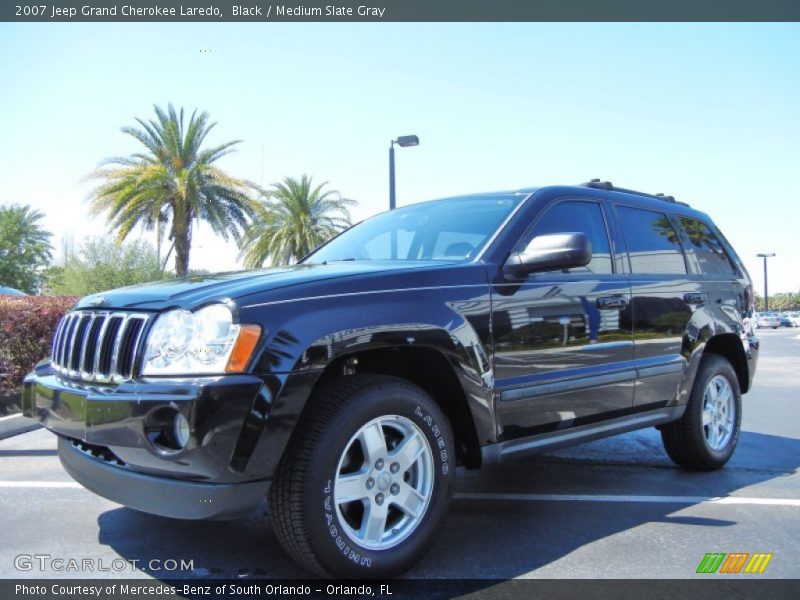 Black / Medium Slate Gray 2007 Jeep Grand Cherokee Laredo