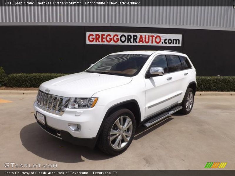 Bright White / New Saddle/Black 2013 Jeep Grand Cherokee Overland Summit