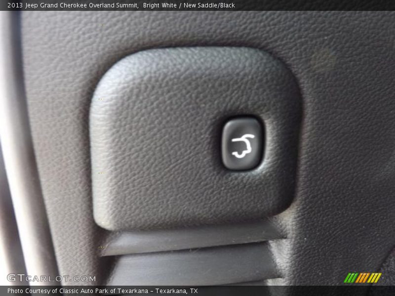 Bright White / New Saddle/Black 2013 Jeep Grand Cherokee Overland Summit