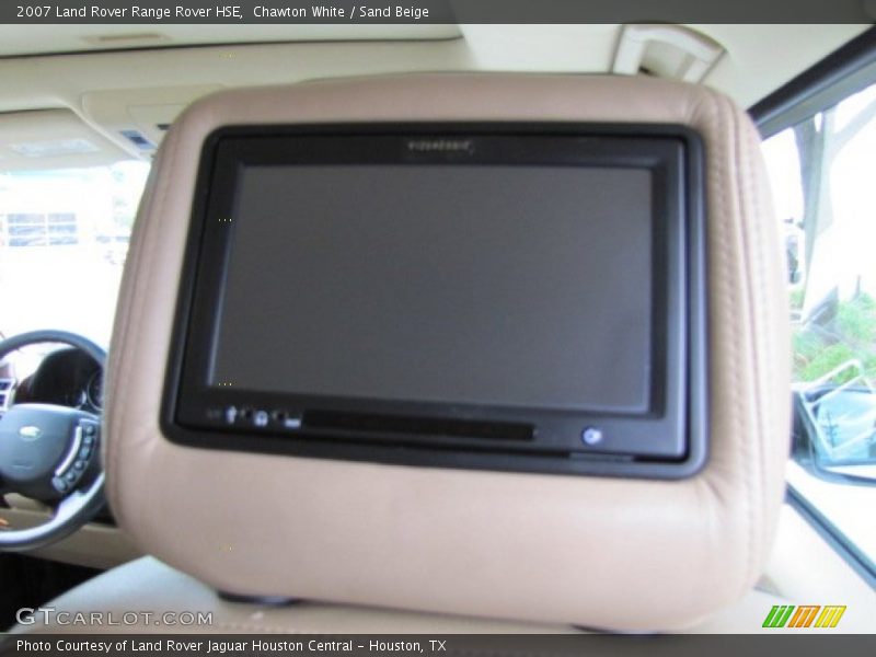 Entertainment System of 2007 Range Rover HSE