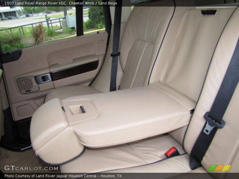 Rear Seat of 2007 Range Rover HSE