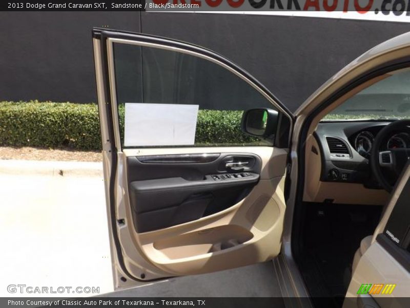 Sandstone / Black/Sandstorm 2013 Dodge Grand Caravan SXT