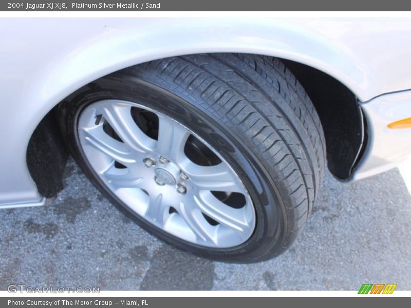 Platinum Silver Metallic / Sand 2004 Jaguar XJ XJ8