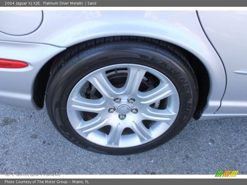 Platinum Silver Metallic / Sand 2004 Jaguar XJ XJ8