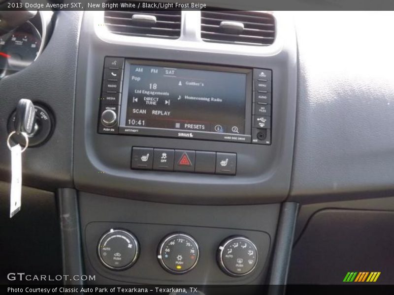 New Bright White / Black/Light Frost Beige 2013 Dodge Avenger SXT