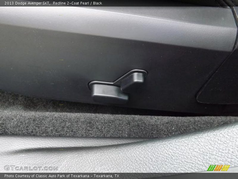 Redline 2-Coat Pearl / Black 2013 Dodge Avenger SXT