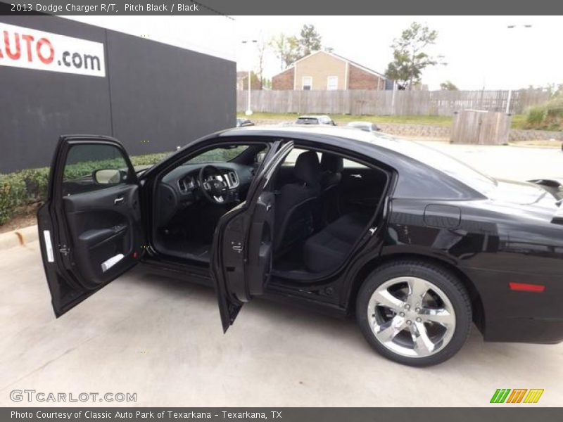 Pitch Black / Black 2013 Dodge Charger R/T