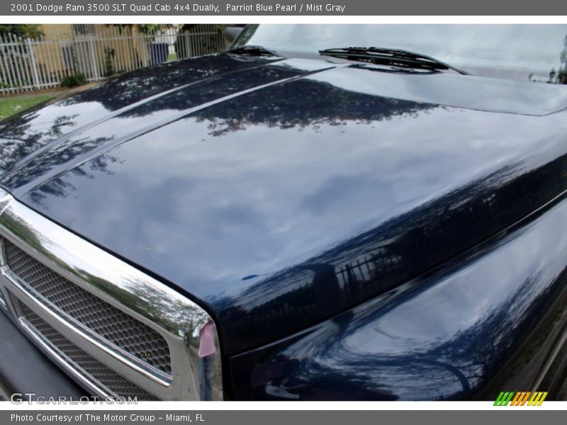 Parriot Blue Pearl / Mist Gray 2001 Dodge Ram 3500 SLT Quad Cab 4x4 Dually
