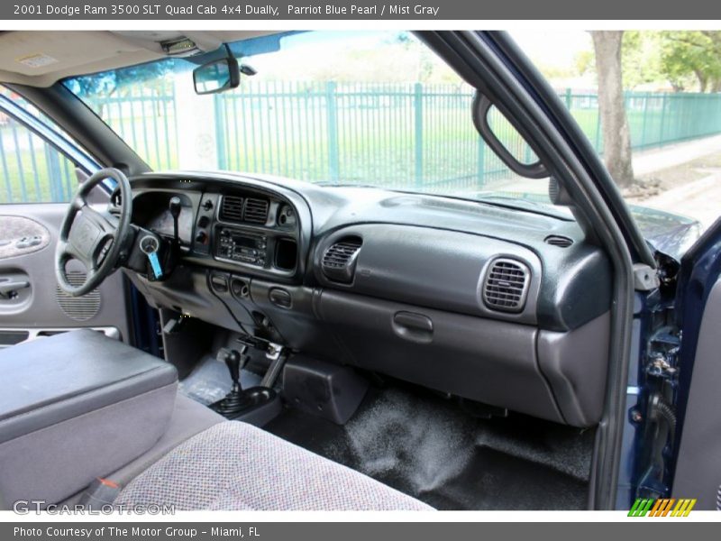 Dashboard of 2001 Ram 3500 SLT Quad Cab 4x4 Dually