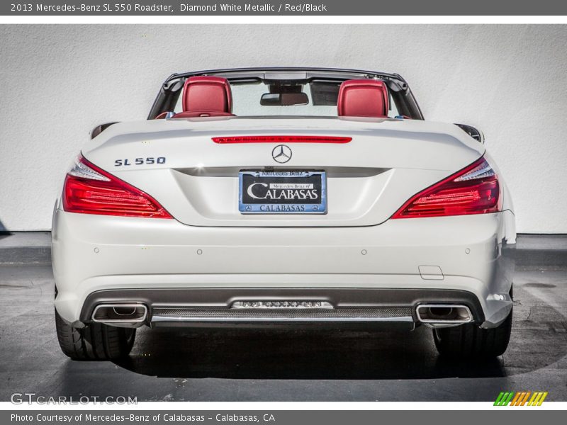 Diamond White Metallic / Red/Black 2013 Mercedes-Benz SL 550 Roadster