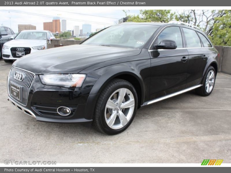 Front 3/4 View of 2013 Allroad 2.0T quattro Avant