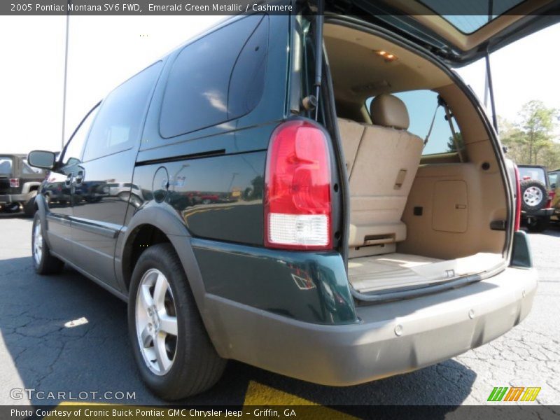 Emerald Green Metallic / Cashmere 2005 Pontiac Montana SV6 FWD