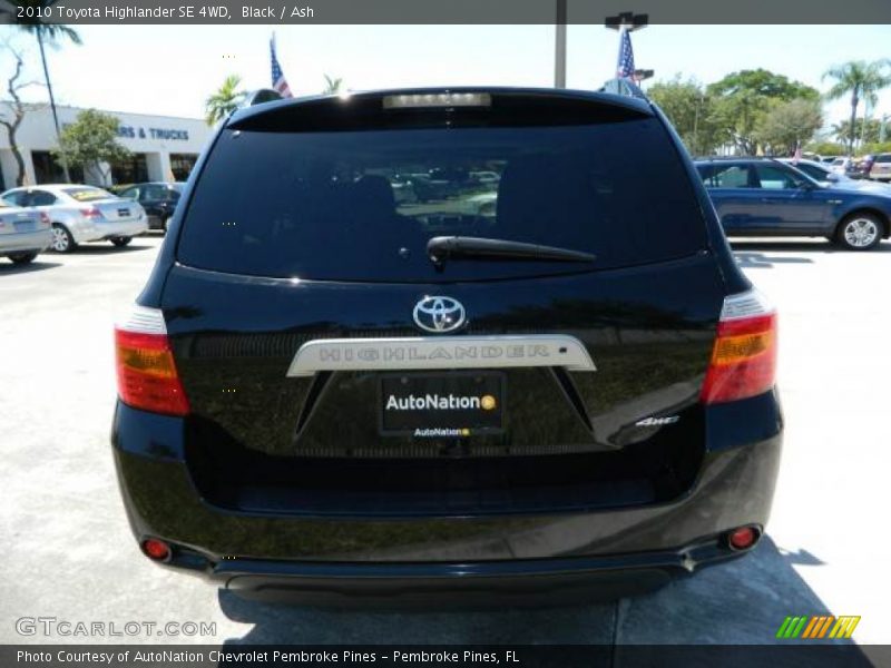 Black / Ash 2010 Toyota Highlander SE 4WD