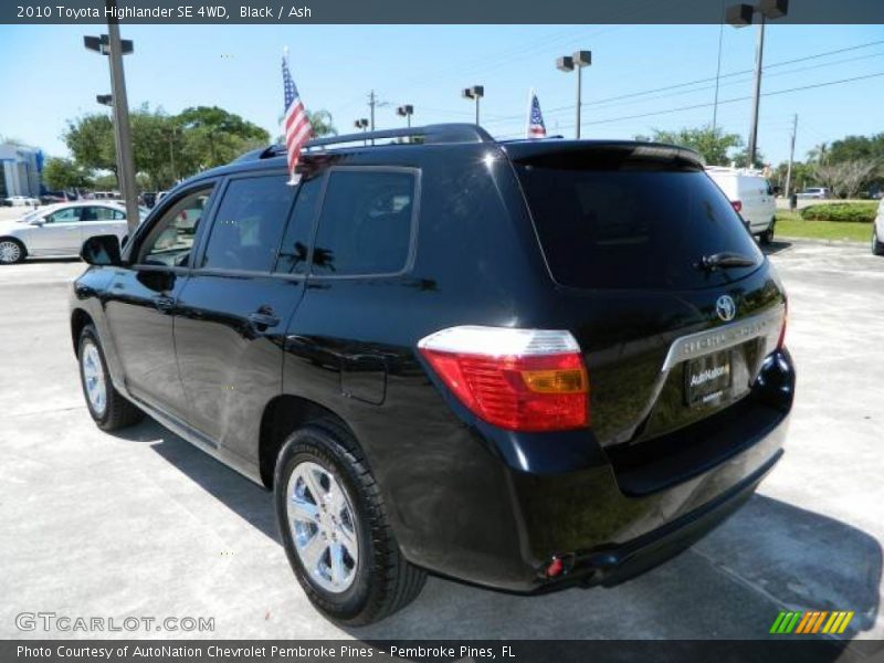 Black / Ash 2010 Toyota Highlander SE 4WD